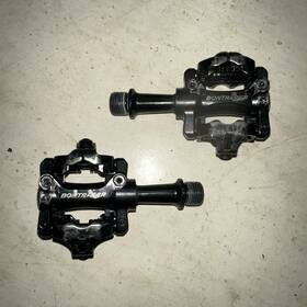 315559677 Bontrager Comp 9/16 Inch Spd Compatible Mountain Bike All Black Pedal Pair Gravel