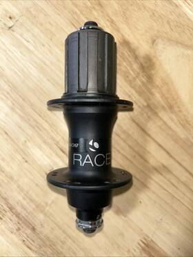 329276 Bontrager Race Rear Hub 130mm 10 Speed Shimano Freehub Qr 24h