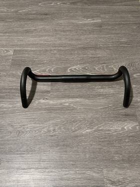5256857 Bontrager Oclv Pro Isocore Vr-cf Road Handlebar 42cm