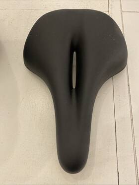 549337 Bontrager Boulevard Bike Saddle Seat Wide - Black 205 Mm #549337