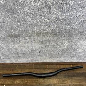 567639 Bontrager Line 35 Riser Handlebar 35mm Clamp 750mm 27.5mm Rise Alloy