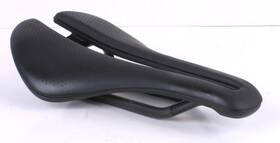 581633 Bontrager Aeolus Pro Saddle 145mm 7x10mm Carbon Rails Low Mile