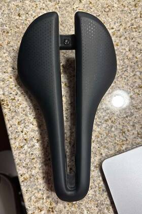 584733 Bontrager Aeolus Comp 145mm Saddle Only