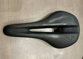 600591 Bontrager Verse Bicycle Saddle- Black
