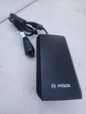 Bcs210 Bosch Standard Charger 36v 4a Original E-bike Preowned Untested