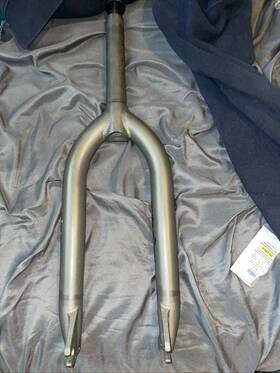 Frk028 Bsd Dust Fork Flat Raw
