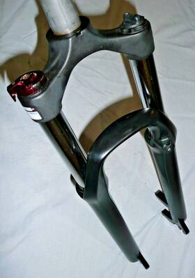 Bucklos 739944262419 Suspension Fork- 26/27.5 Inch Tire- 1 1/8 - Disc- 9mm Qr- Lock Out- Nice
