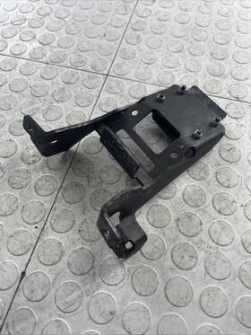 2879543 Camotokiit Driver Rider Backrest Mount Bracket For Indian Motorcycles Chieftain Oem