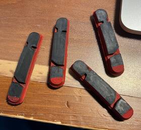 Br-bo500 Campagnolo Carbon Rim Brake Pads Set Of 4