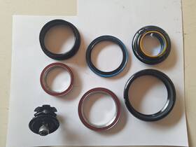 Baa0825k Cane Creek 110 Zs44/28.6 Zs56/40 Headset Black Complete Great Condition