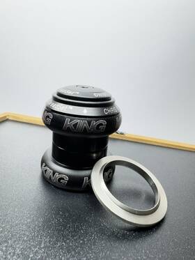 Fb0045 Chris King Nothreadset 1-1/8 Limited Colorway Logo Etching Nice