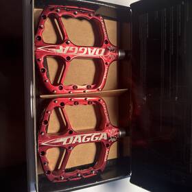 18000203 Chromag Dagga Platform Mtb Mountain Bike Pedals Red
