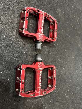 Chromag 826974022134 Radar Youth Pedals - Kidsft Red Pair