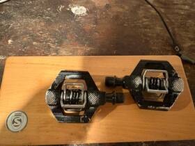16175 Crank Brothers Crankbrothers Candy 3 Pedals 9/16 Inch Thread Black With Cleats
