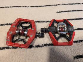 16180 Crankbrothers Red Double Shot Clipless Bicycle Pedals Dual-sided Mountain Bike
