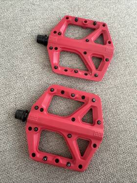K1816268 Crankbrothers Stamp 1 Flat Bike Pedals Red Large Crank Brothers Bros
