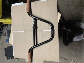 03-bar-9.35-crw-blk Cult Bmx Crew 9.35 Inch Bar - Black