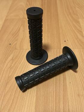 Dl-908 Day Luen Old School 1980s Atb Bmx Mtb Bike Grips Black Stumpjumper Odi