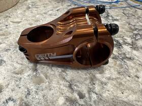 26-cpr50-sv Deity Copperhead Stem 50mm Length 31.8 Clamp Bronze Lightly Used