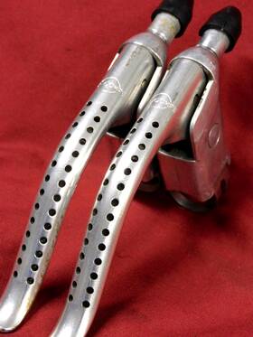 160c Dia-compe 1970s Vintage Drilled Silver Brake Levers With Threaded Adjusters