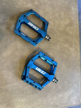 Dm1226 Dmr Vault Pedals Super Blue One Size