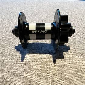 Hu1316 Dt Swiss 350 Black Front Hub 32h 100mm With Adapters And End Caps Ta Or Qr