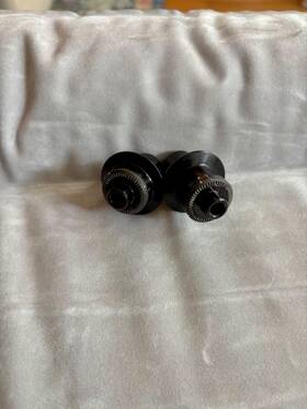Hwgxxx00s3801s Dt Swiss Front End Caps - Qr/12/15 X 100mm 350 370
