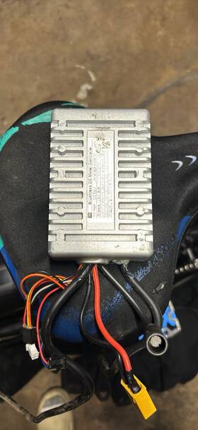Jh5ak7208dzyk E-bycco Brushless Dc Motor Controller 52v Aluminum Silver For E-bike