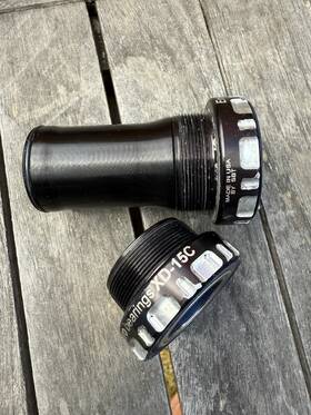 Bkc-0560 Enduro Xd-15 Corsa Bsa Road Threaded Bottom For Shimano Crankset Black