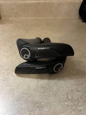4-finger Ergon 42410065 Gp4-l Large Bicycle Grips Handlebar Mtb Black/gray No Package