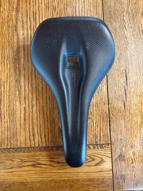 44020080 Ergon Sport Gel Saddle - Chromoly Black Mens Medium/large