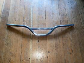 Fairdale Fdh-902-cp Mx-4 Bmx Riser Handlebar - 22.2mm Clamp 28in Wide 4in Rise Chrome