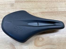 70e1s00a03a22 Fizik Terra Argo X3 Saddle - Kium 150mm Black