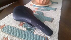 F1422120 Fizik Antares R1 Road Bike Saddle Regular