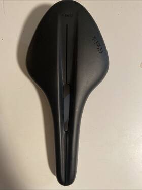 F1443230 Fizik Arione R3 Open Large Saddle 299mm X 142mm