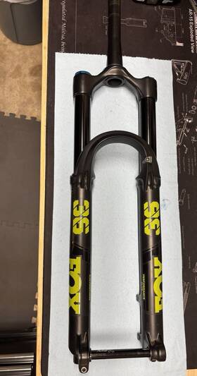 Fox 004318074000 36 Grip 2 Performance Elite 29 Inch 160mm 44mm Os