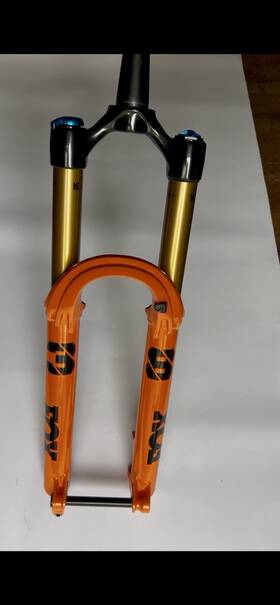 910-21-260 Fox 2025 38 Float 29 Grip 170mm Suspension Fork