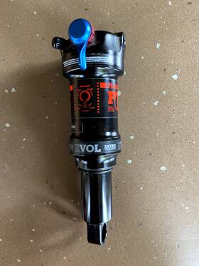 972-82-104 Fox 2018 Float Dps Performance Shock 165x42.5mm Trunnion 3-position Adjust