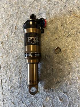 972-82-213 Fox 2023 Factory Float Dps Evol Kashima Rear Trunion Shock 165x45