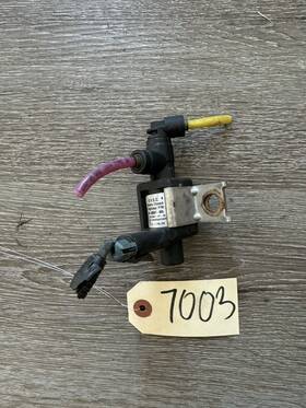 A06-60501-005 Freightliner Solenoid Valve Replaces Oem - P/n