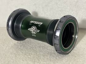 200-3201 Fsa Full Speed Ahead Megaevo Steel 68mm English Bottom Bracket For 386 Evo Cranks Used Excellent