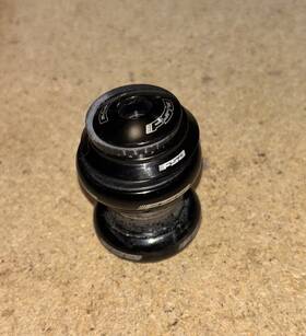 H2086 Fsa 1 Inch Threadless Bike Headset Sealed Bearing With Top Cap Black