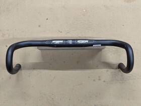 Hb-rd-320s Fsa Vero Compact Road Alloy Bike Handlebar 31.8mm 44cm 440mm