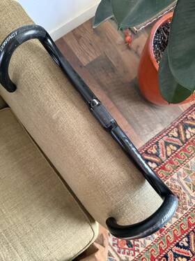 180000308 Giant Contact Slr Road Drop Aero Handlebars With Internal Routing 40cm 31.8
