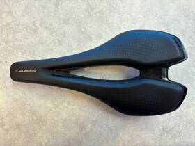 Giant 445014964987 Approach Comfort Saddle. New Bike Take Off. 2023 Defy