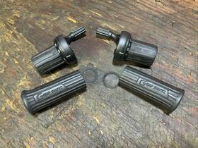 Srt300i-32 Grip Shift Srt400-32 Srt400-71 And 3x7 Twist Shifters Vintage 90s With Nice Grips