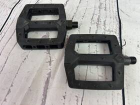 Gp2257u10os Gt Polycarbonate Platform Bmx Bicycle Pedals 9/16 Inch - Black 4 X