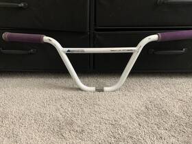 Gp2858u6091 Gt Performer Bmx Handlebar White Freestyle Bars 2 Piece With Grips