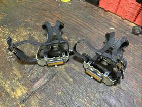 Vp-988s Gt Pedals With Oem Toe Clips And Straps 9/16 Inch From A Timberline