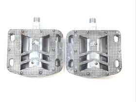 Ho-104 Haro Small Block Chevron Platform Pedals Cartridge Bearing 9/16 Inch Vintage Bmx